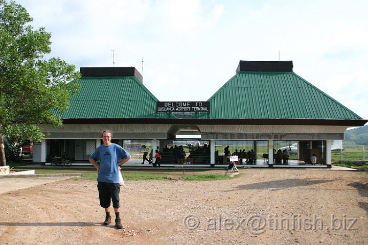 Coron 0160.JPG - The airport